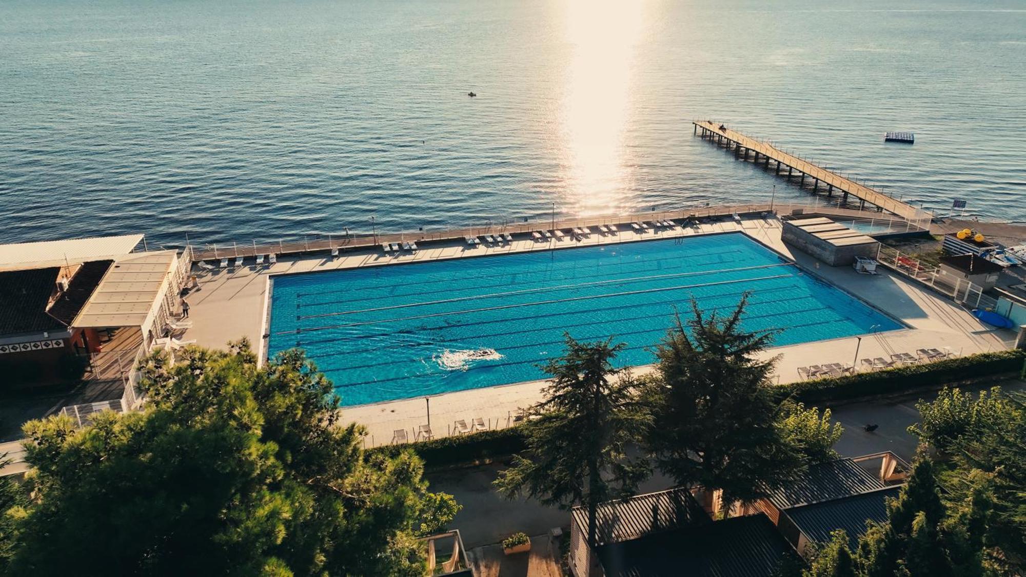 Adria Apartments - Hotel & Resort Adria Анкаран Екстериор снимка
