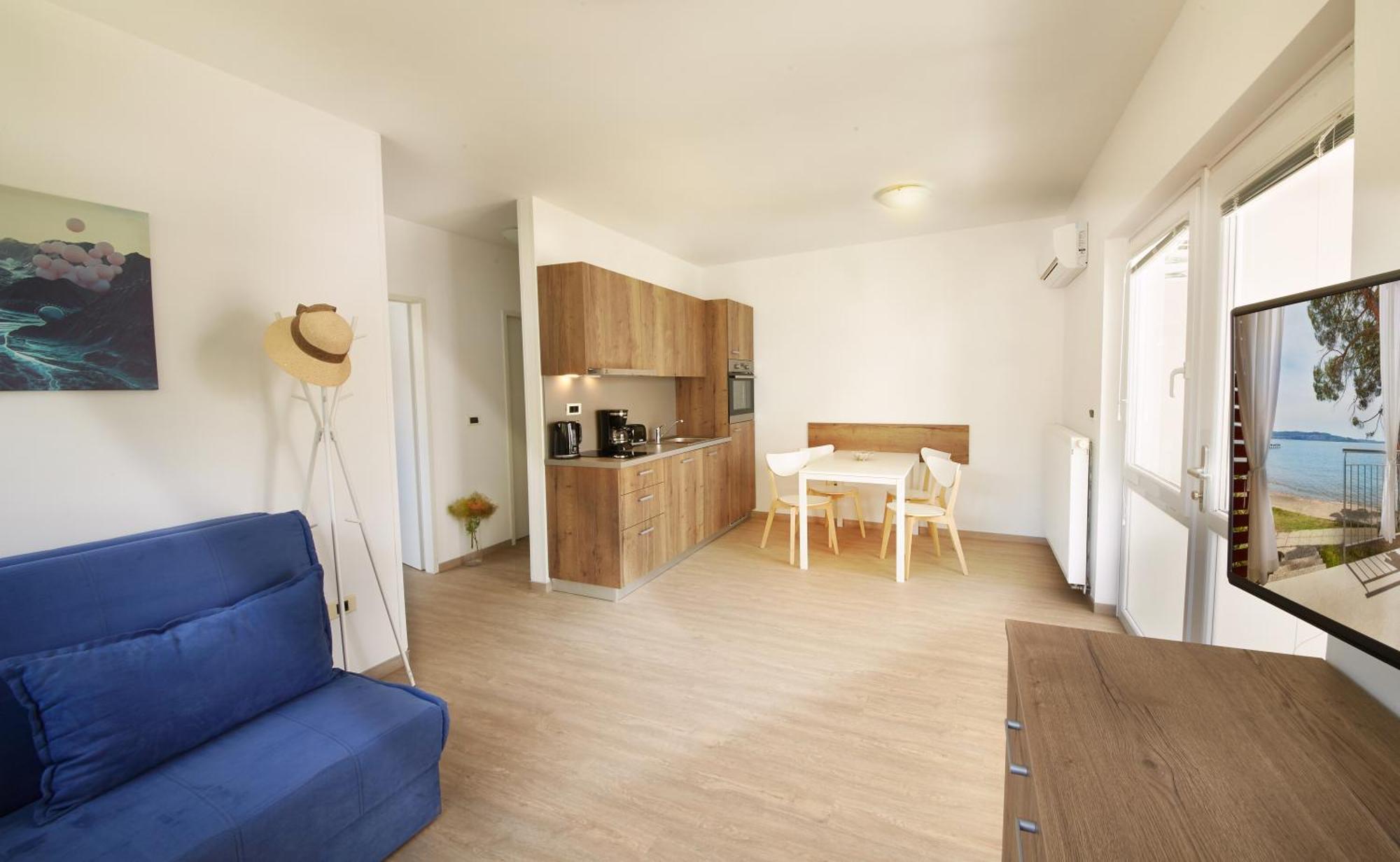 Adria Apartments - Hotel & Resort Adria Анкаран Екстериор снимка